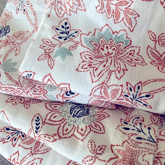 Target threshold kitchen curtains - Picture 2 of 2